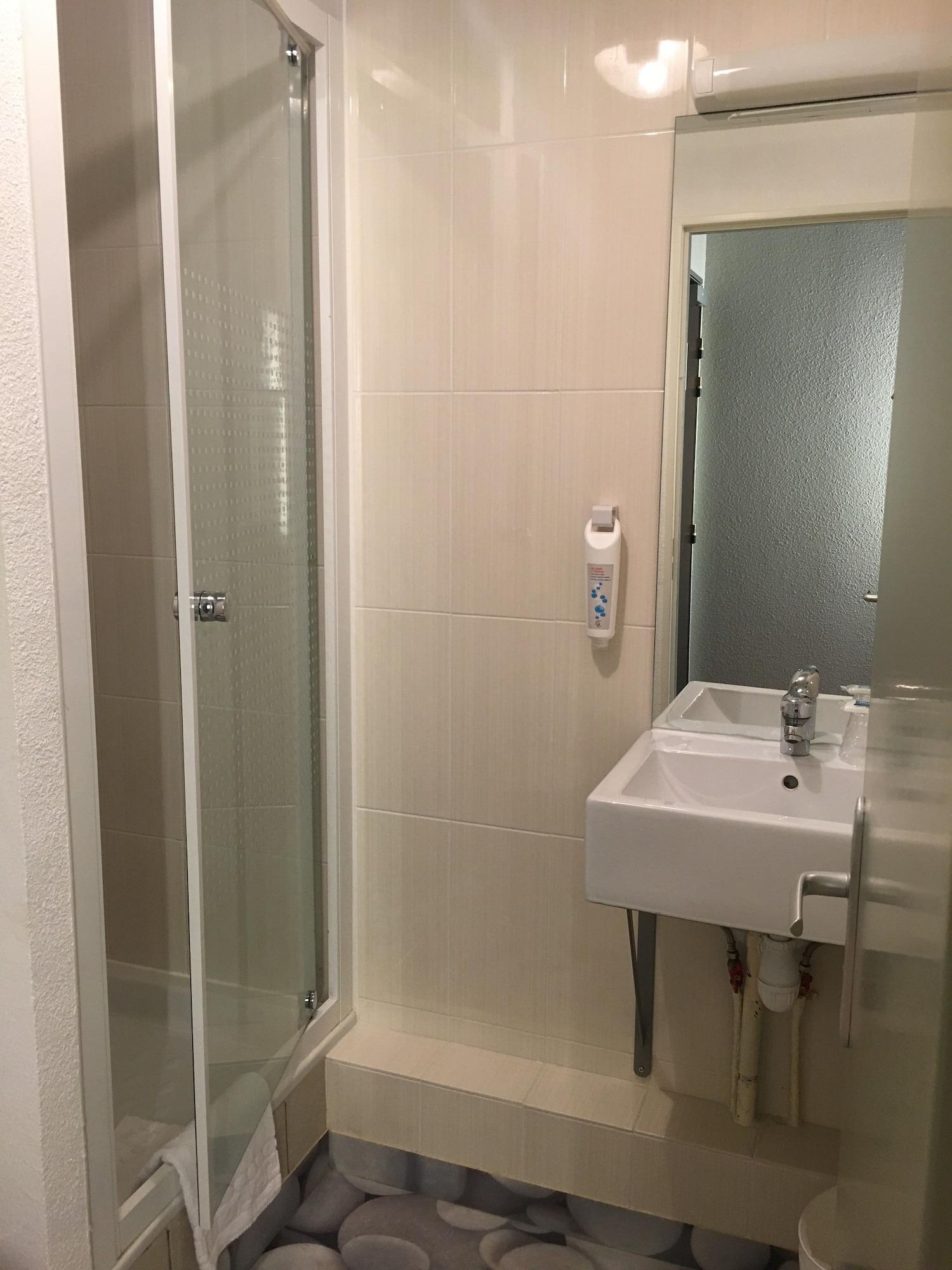 Ibis Budget Bobigny Pantin Екстериор снимка