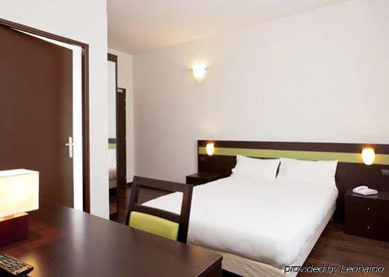 Ibis Budget Bobigny Pantin Екстериор снимка