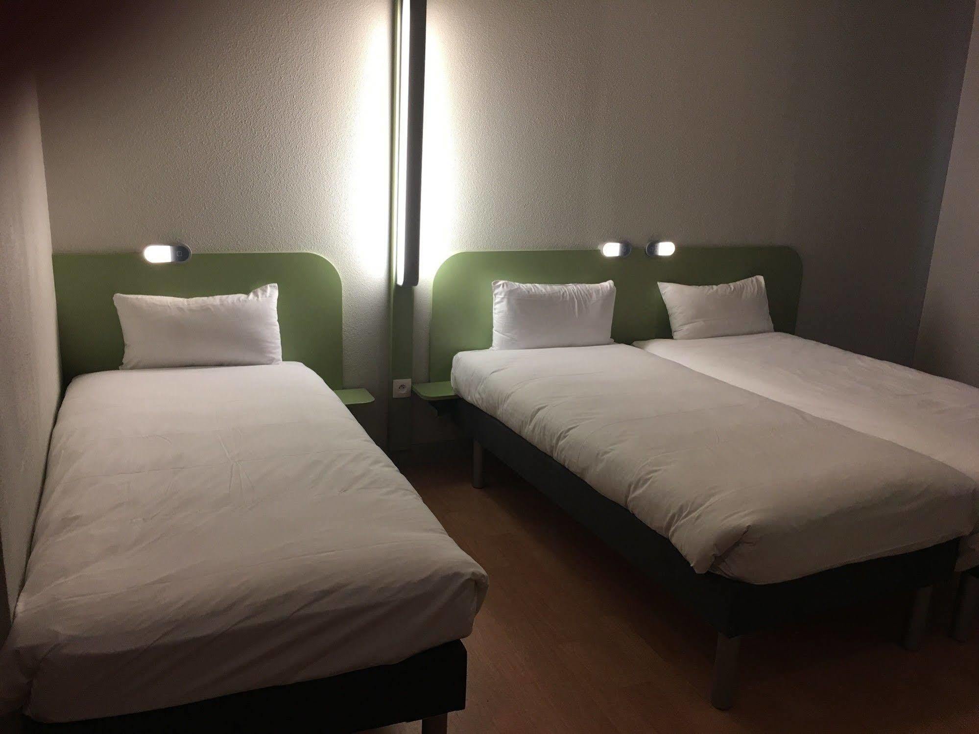 Ibis Budget Bobigny Pantin Екстериор снимка
